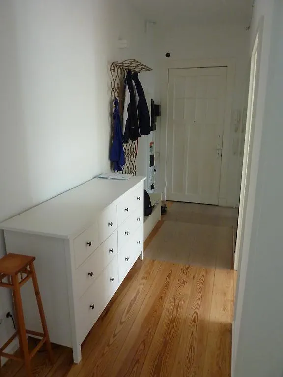 All You Need - Room Hamburg Homestay